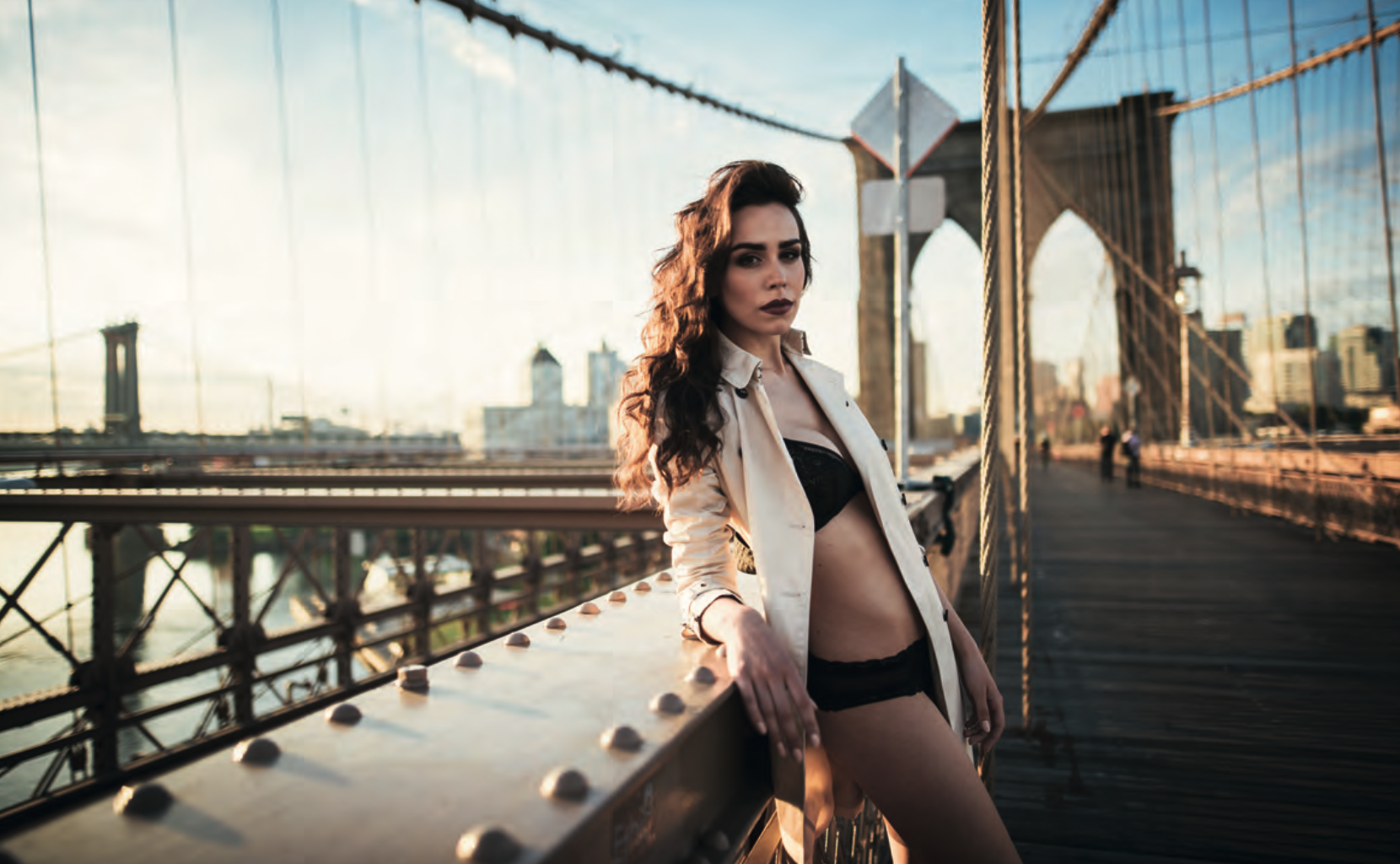 Una foto da uno shooting sul ponte di Brooklyn