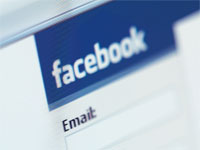 Facebook impara a dire privacy in tedesco