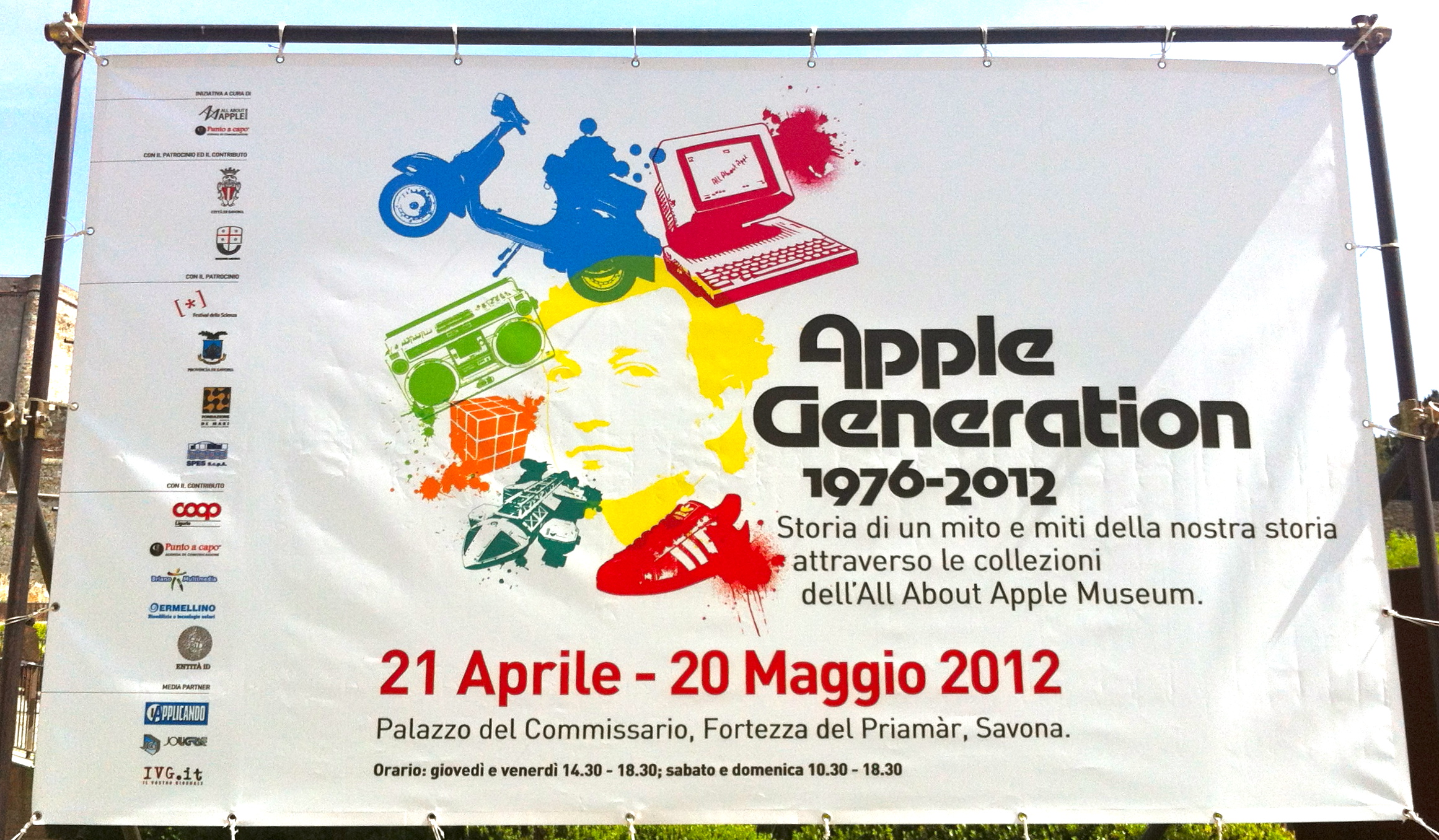 Apple Generation Poster Apple Generation a Savona